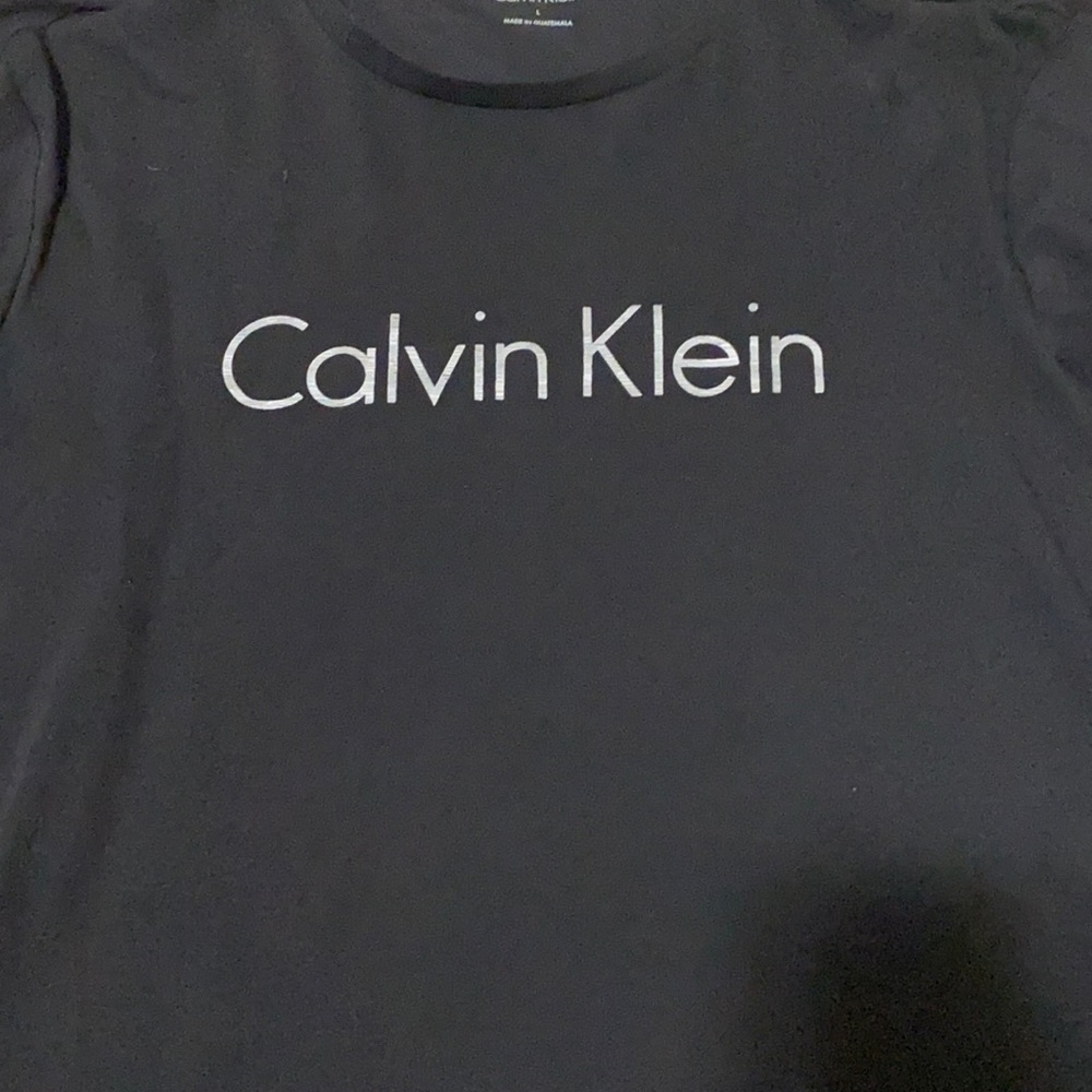 Calvin Klein T shirt
